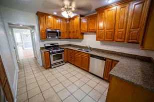 10758 S Drew St, Chicago, IL 60643 - Photo 9