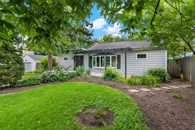 268 N Bonnie Brae Avenue, Elmhurst, IL 60126 - Photo 1