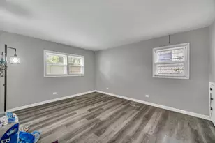 421 E Courtland St, Mundelein, IL 60060 - Photo 15