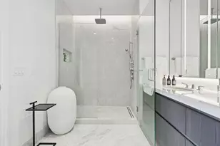 363 E Wacker Dr, Chicago, IL 60601 - Photo 21