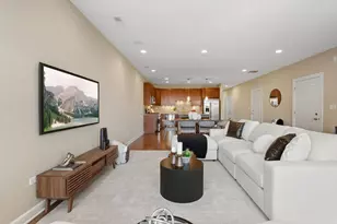 2936 N Lincoln Ave, Chicago, IL 60657 - Photo 11