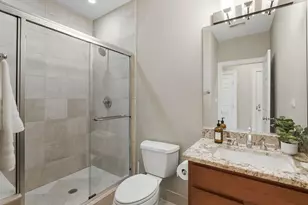 2936 N Lincoln Ave, Chicago, IL 60657 - Photo 31