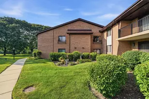 2204 Wharf Dr, Woodridge, IL 60517 - Photo 29