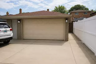 379 Cornell Ave, Calumet City, IL 60409 - Photo 39
