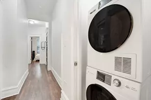 1004 W Dakin St, Chicago, IL 60613 - Photo 5