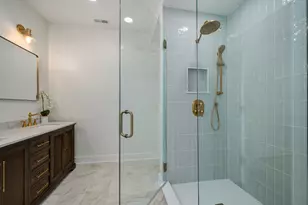 1907 W Berwyn Ave, Chicago, IL 60640 - Photo 27