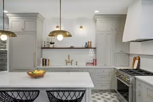 1907 W Berwyn Ave, Chicago, IL 60640 - Photo 11