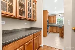 432 Bluegrass Pkwy, Oswego, IL 60543 - Photo 9