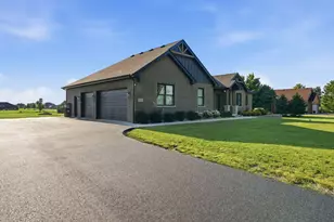 27254 S Steven Ray Dr, Monee, IL 60449 - Photo 3