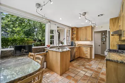 1557 Cavell Avenue, Highland Park, IL 60035 - Photo 5