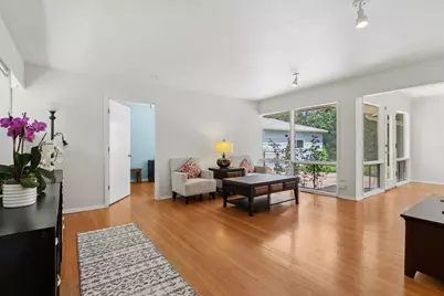 1958 Castlewood Road, Highland Park, IL 60035 - Photo 5