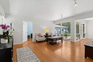 1958 Castlewood Rd, Highland Park, IL 60035 - Photo 5
