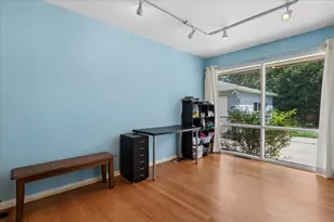 1958 Castlewood Rd, Highland Park, IL 60035 - Photo 9