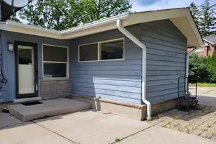 1958 Castlewood Rd, Highland Park, IL 60035 - Photo 25