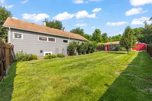 1928 Curtiss St, Downers Grove, IL 60515 - Photo 25