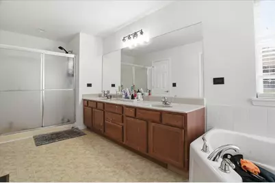 1321 Wentworth Drive, Volo, IL 60020 - Photo 19
