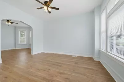5353 S Princeton Avenue, Chicago, IL 60609 - Photo 3