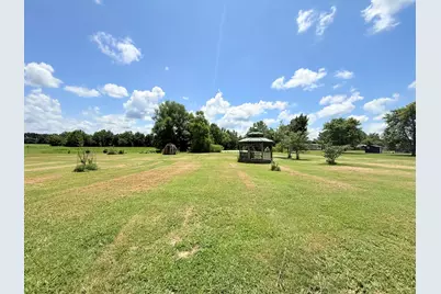 885 Wilson Street, Stonefort, IL 62987 - Photo 7