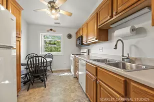 594 Elizabeth Dr, Wood Dale, IL 60191 - Photo 11