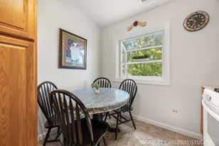 594 Elizabeth Dr, Wood Dale, IL 60191 - Photo 13