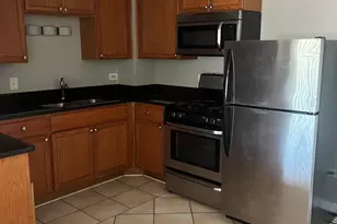 10931 S Lloyd Dr, Worth, IL 60482 - Photo 5
