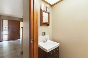 39 Arapaho Dr, Thornton, IL 60476 - Photo 7