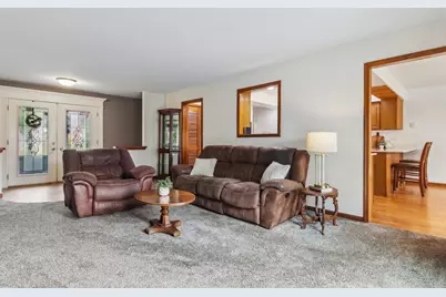 117 Kent Avenue, Wauconda, IL 60084 - Photo 5