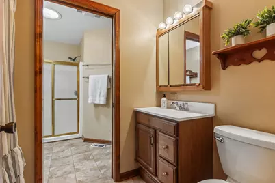 117 Kent Avenue, Wauconda, IL 60084 - Photo 17