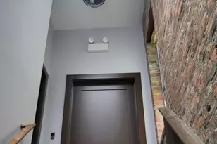 831 S Western Ave, Chicago, IL 60612 - Photo 15