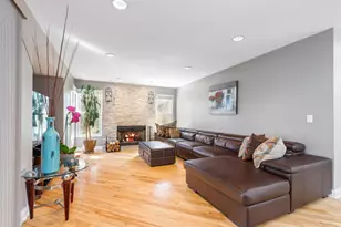 155 Chapel Oaks Dr, Buffalo Grove, IL 60089 - Photo 11