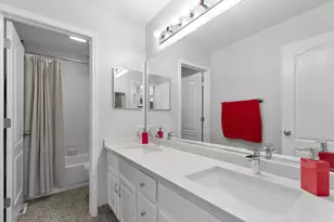 155 Chapel Oaks Dr, Buffalo Grove, IL 60089 - Photo 25