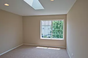 2927 White Thorn Cir, Naperville, IL 60564 - Photo 9