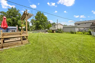 148 Bedford Rd, Bolingbrook, IL 60440 - Photo 5