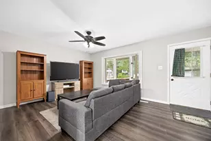 148 Bedford Rd, Bolingbrook, IL 60440 - Photo 9