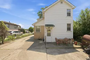 7048 W 72nd Pl, Chicago, IL 60638 - Photo 25