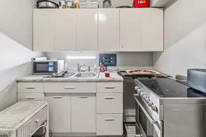 7337 S South Shore Drive #211, Chicago, IL 60649 - Photo 7