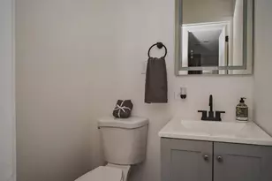 110 Hunters Path, Lake in the Hills, IL 60156 - Photo 19