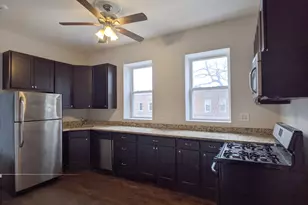 2257 W Hirsch St, Chicago, IL 60622 - Photo 5