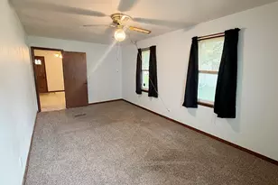 409 N Barber Ave, Polo, IL 61064 - Photo 13