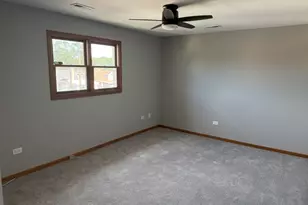 2037 N 74th Ave, Elmwood Park, IL 60707 - Photo 13