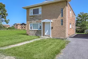 417 Hickory St, Chicago Heights, IL 60411 - Photo 1