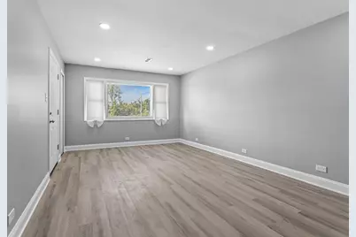 417 Hickory Street, Chicago Heights, IL 60411 - Photo 9
