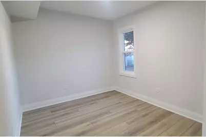 7501 W Winnemac Avenue, Harwood Heights, IL 60706 - Photo 15