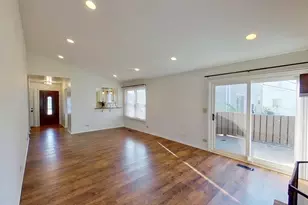 601 Topeka Ct, Carol Stream, IL 60188 - Photo 9