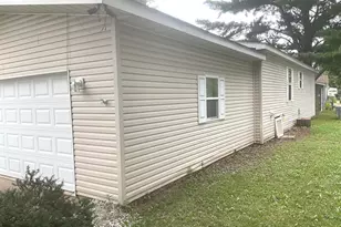 406 Spruce Dr, Belvidere, IL 61008 - Photo 15