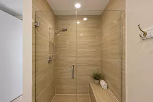 770 W Gladys Ave, Chicago, IL 60661 - Photo 15