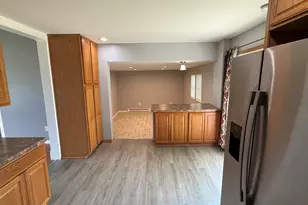 406 Belmont Dr, Romeoville, IL 60446 - Photo 9