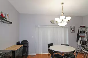 2409 W 32nd Pl, Chicago, IL 60608 - Photo 5