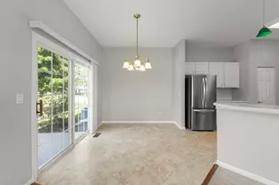 16609 Buckner Pond Wy, Crest Hill, IL 60403 - Photo 9