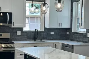 8405 S Indiana Ave, Chicago, IL 60619 - Photo 29